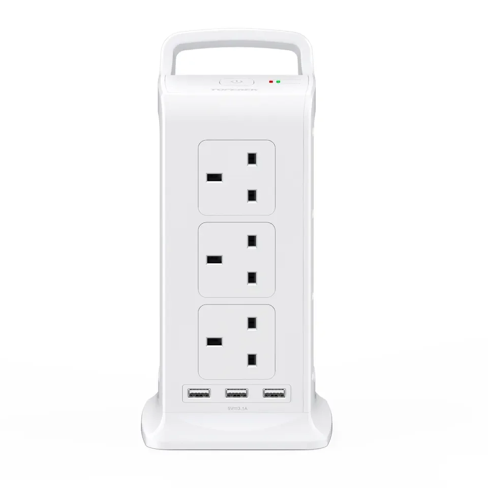 Розетка-удлинитель с защитой от перенапряжения, 12 розеток и 3 USB-портами