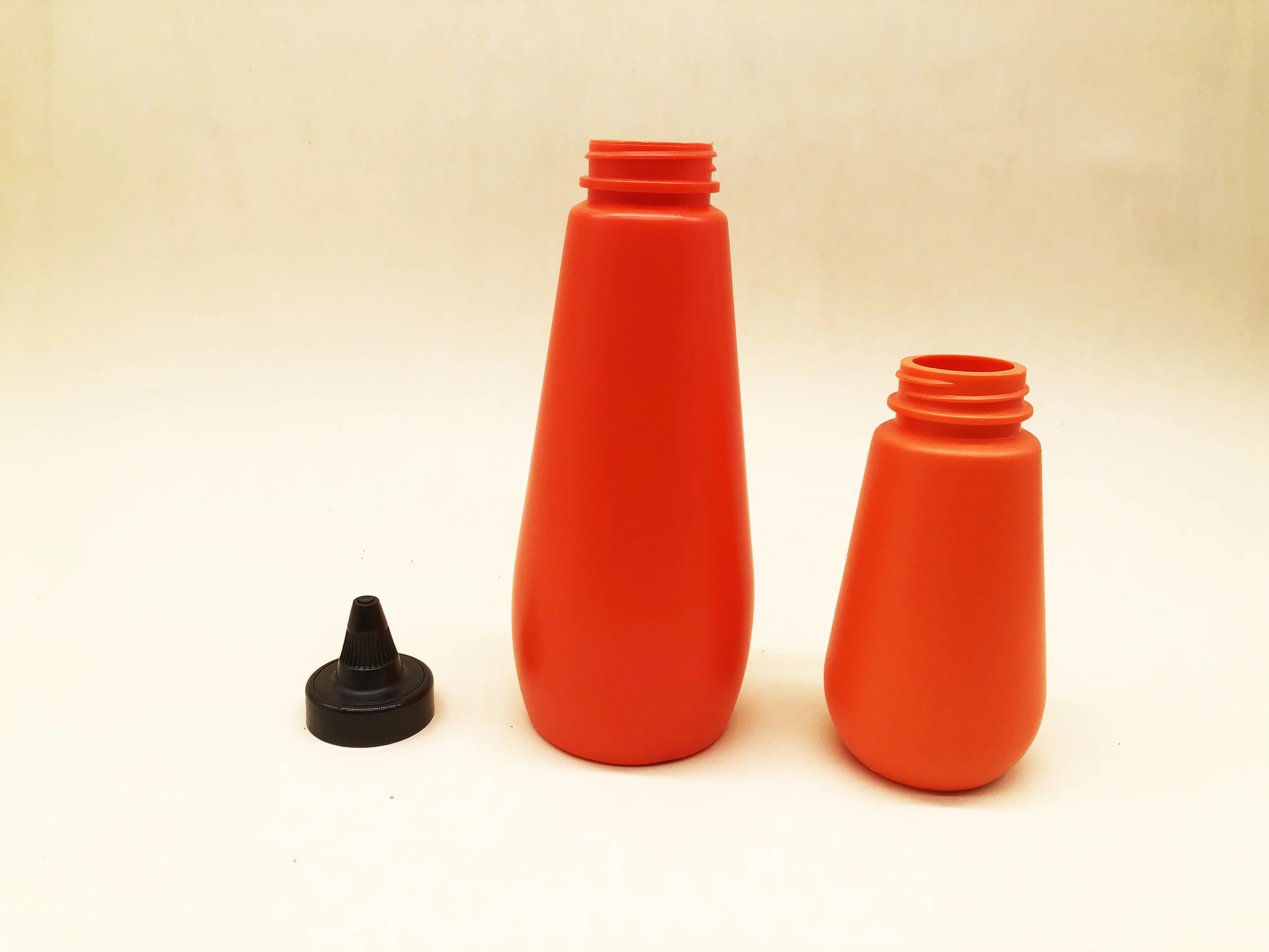 250 ml plastic sauce squeeze bottle  ketchup bottle with twist cap