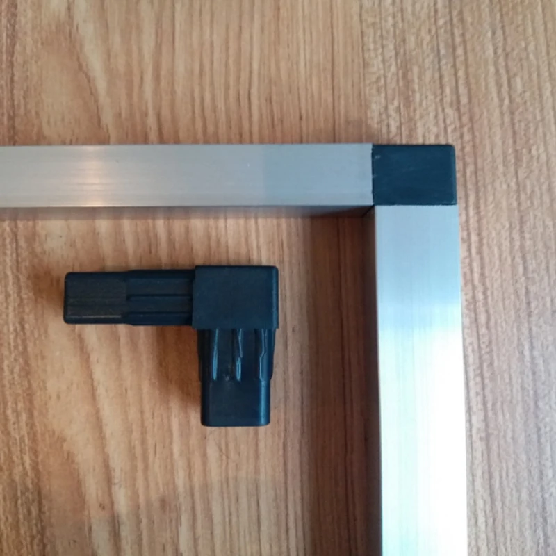 Black color  PP material 2 or 3 way cornector fit