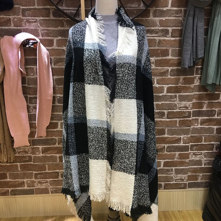 
Acrylic Warm Crochet Latest Designs Fashion Infinity Knitted Winter Scarf Women 