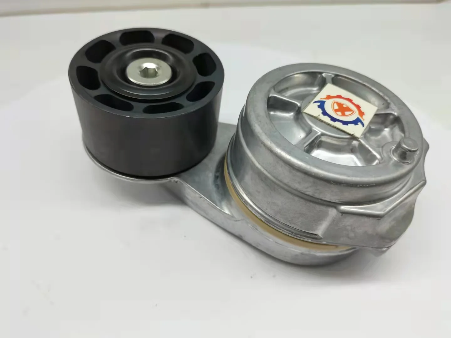 XUNPO HOT SALES CAT E330D  EXCAVATOR PARTS DIESEL ENGINE SPARE PARTS 190-0643 1900643 BELT TENSIONER