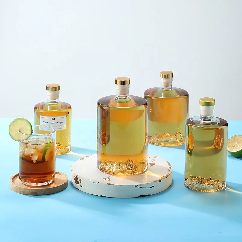 Mountain Design Empty Square Glass Vodka Whisky Bottle Decanter bottle glass Customized Capacity and Yamagata