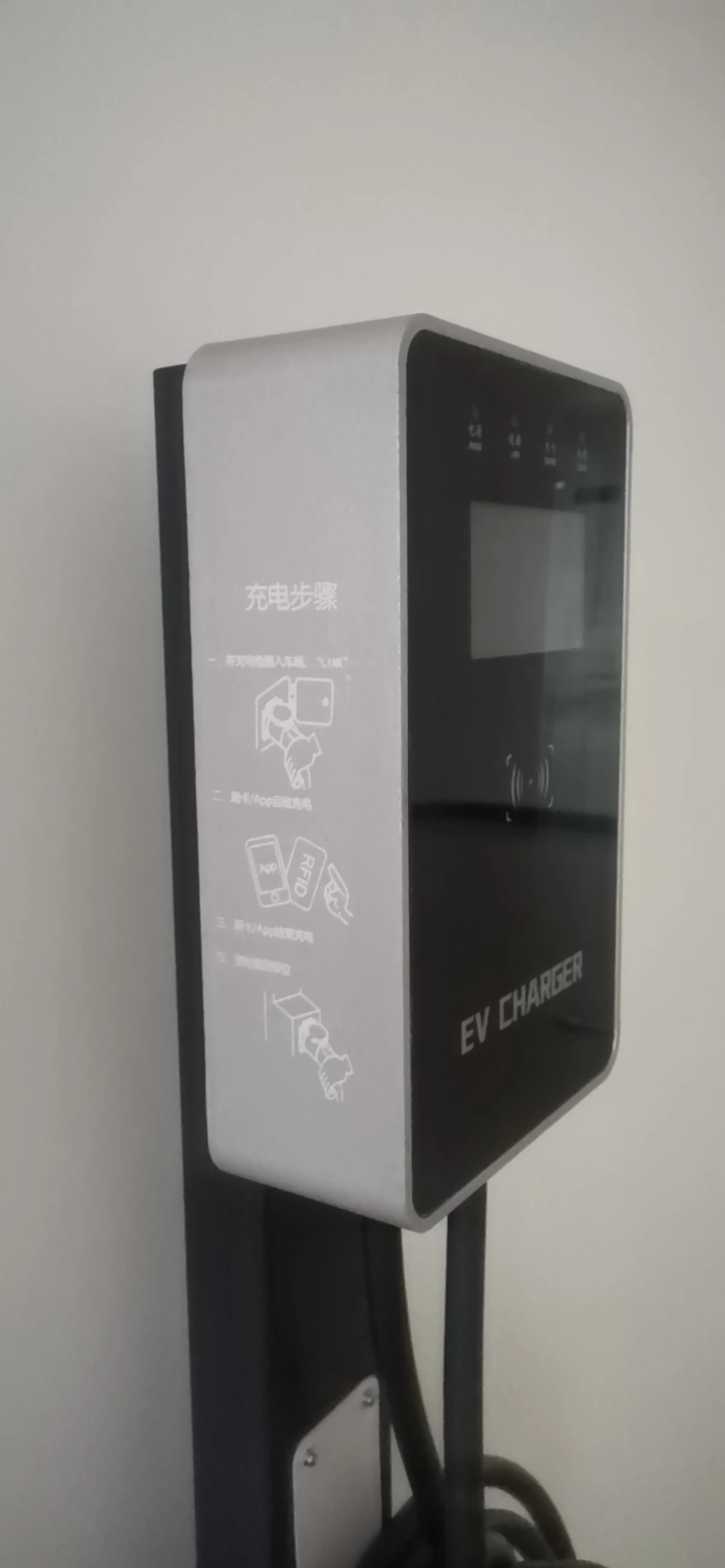  Настенный кабель wallbox 11kw Type2 ev зарядное устройство 16A 3-фазный 4 3 дюймовый ЖК-экран RFID для зарядки