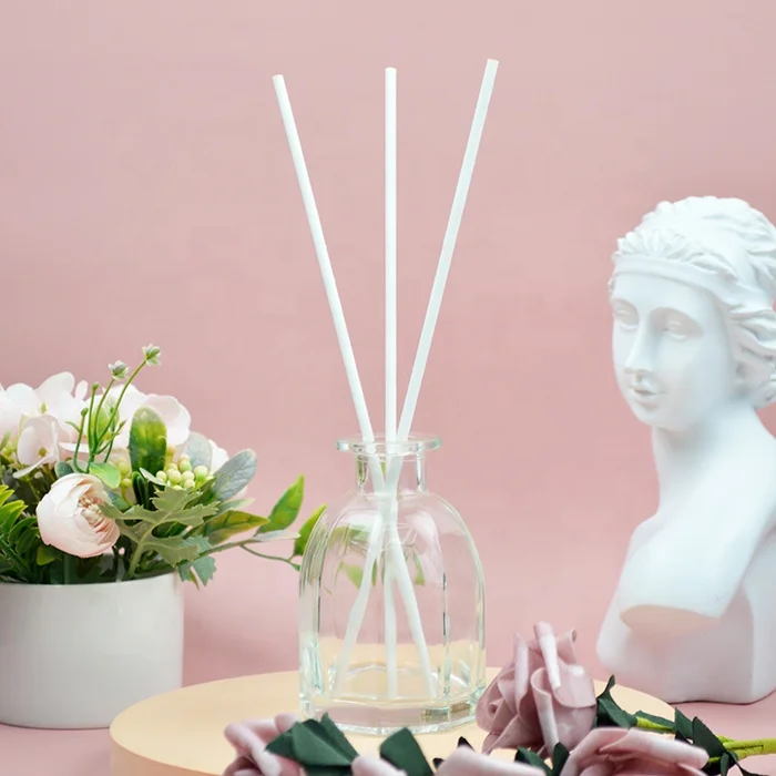 wholesale hot sale 130ml hexagonal room perfume bottle fragrance diffuser with rattan