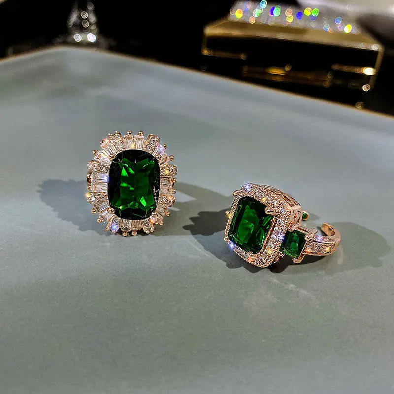 2021 Hot Selling 18k Gold Plated Ring Simple Personality Creative Green Zircon Rings Jewelry Women Green Natural Zircon Rings