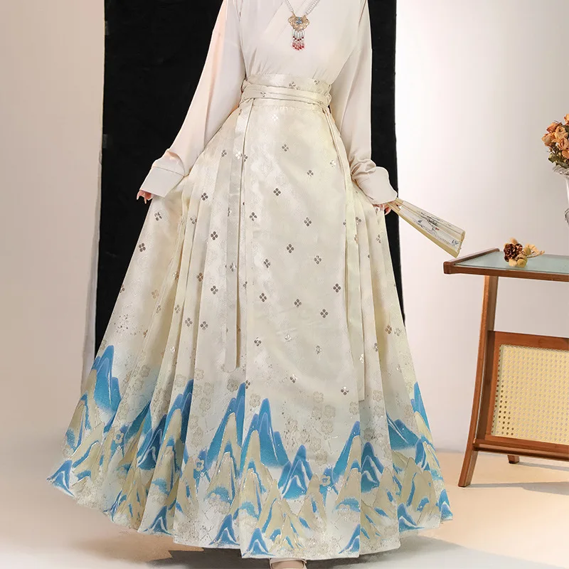 Traditional Design Hanfu Chinese Embroidery Beautiful Landscape Patterns Hanfu Comfortable Daily Hanfu Women Chinese Traditional