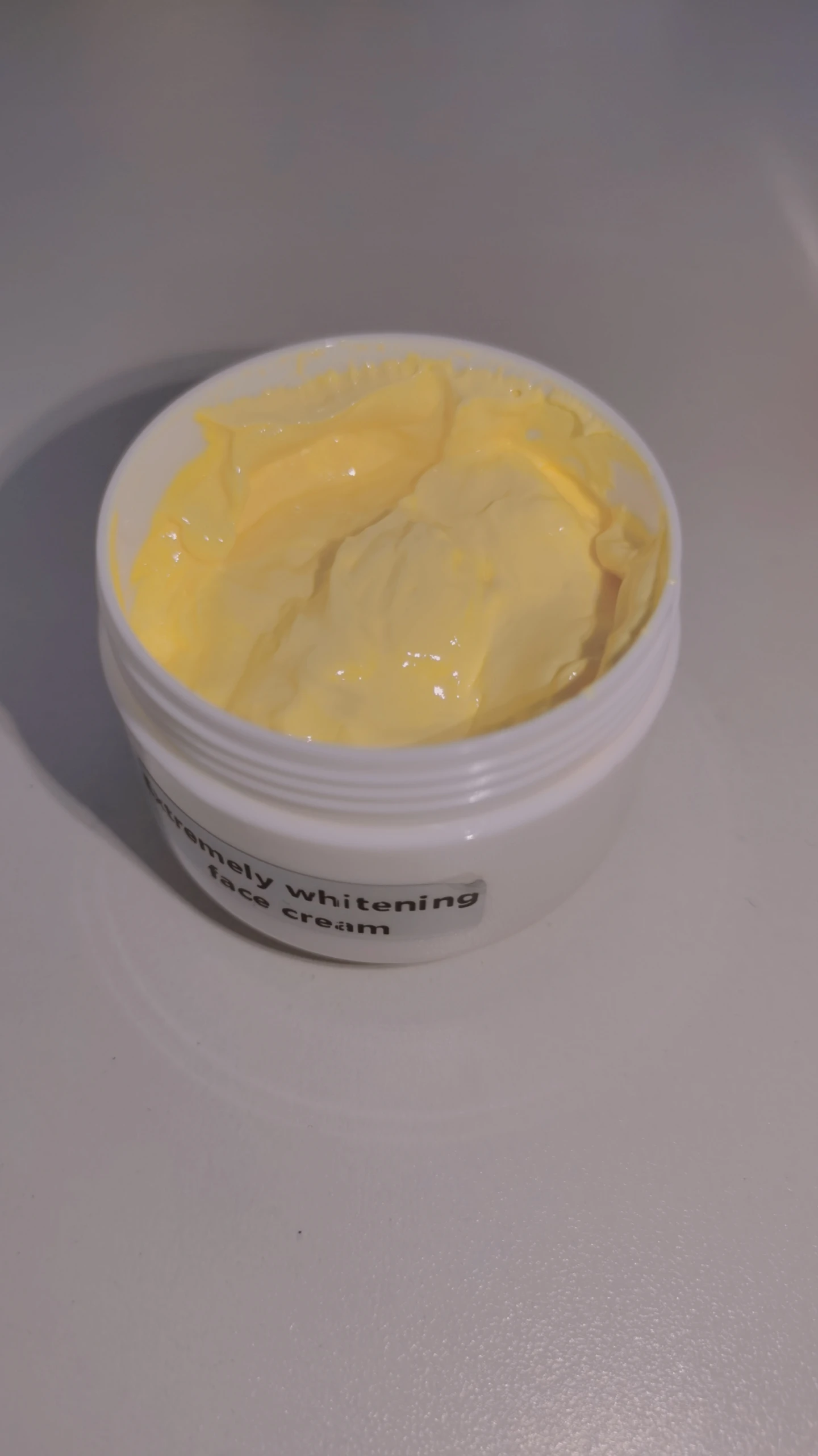 Whitening Products Kojic Acid Cream Whitening Face in America Face Cream Wholesale