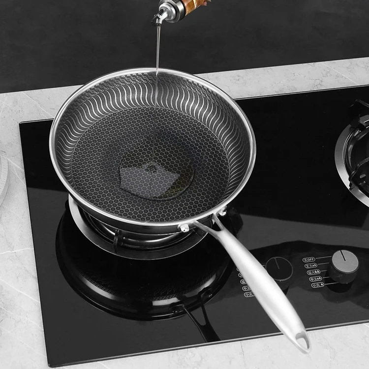 Tianxing Top Selling Food Grade Non-stick Hybrid Frying Pan Honeycomb Skillet 3-ply Stainless Steel Pans With Lid
