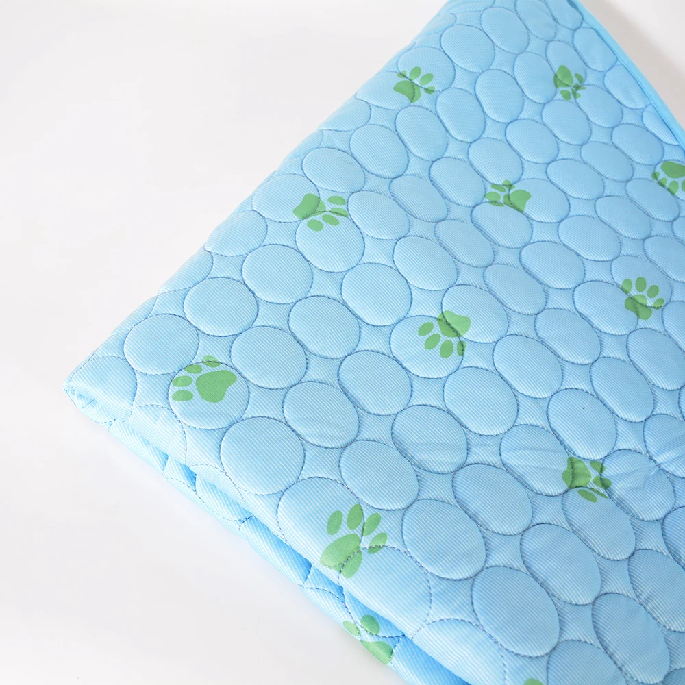 Indoor and Outdoor Dog Cool Mat Ice Silk Foldable and Washable Dog Bed Cooling Carpet for Animals