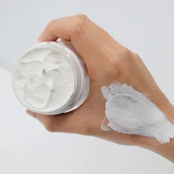 Private label organic face care clearing mud mask detoxifies anti aging white beauty tone up white tea mud mask wholesale