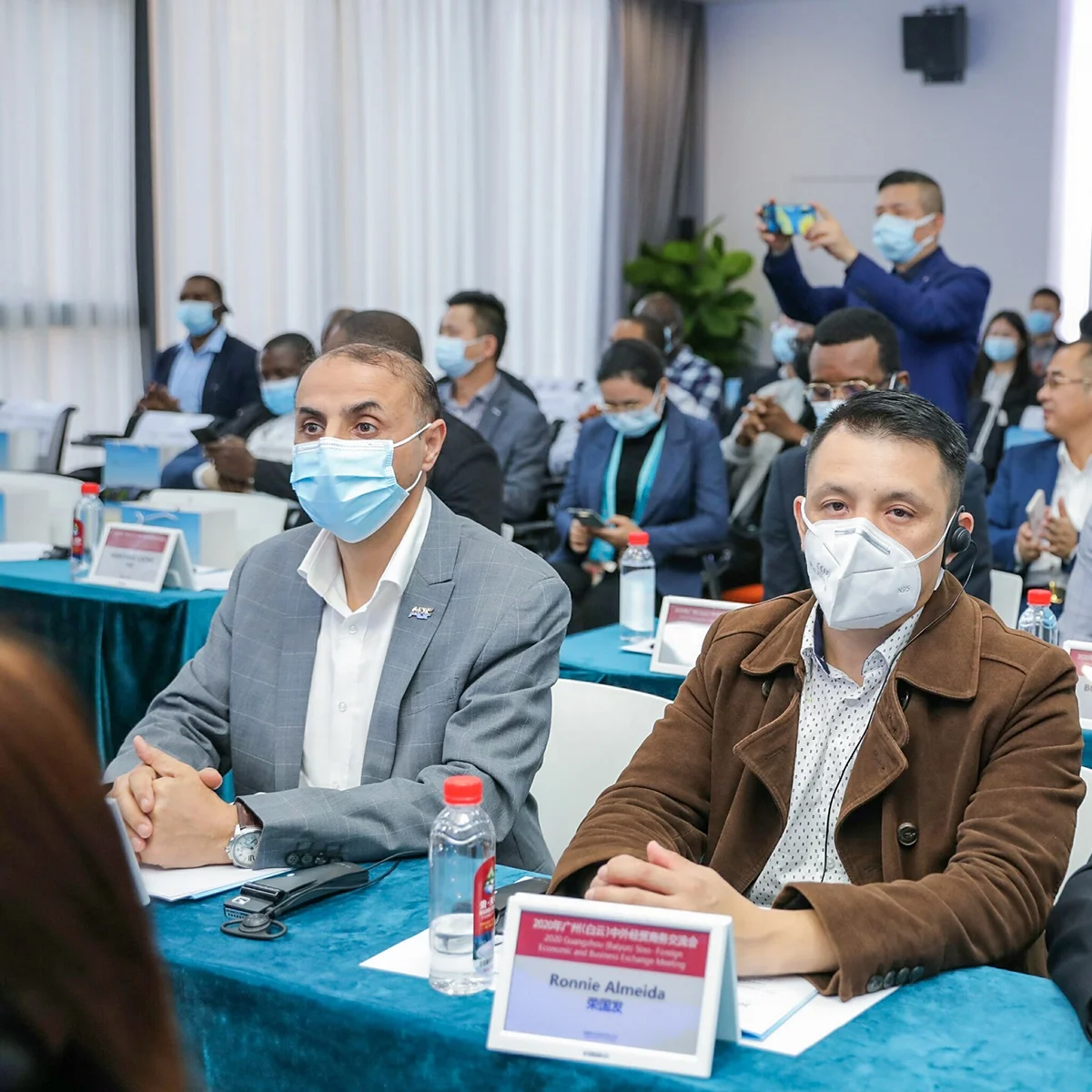 Bluetooth E-paper E-ink беспроводные этикетки и роутеры электронная Двусторонняя вывеска для