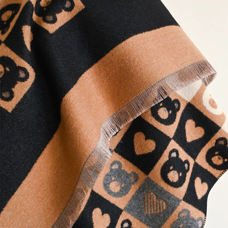 New Style Custom Brand Luxury Scarf Heart Bear Block Print Scarves Winter Women Cashmere Pashmina Scarf