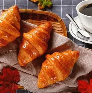 Good price croissant forming dough sheeter croissants moulding machine