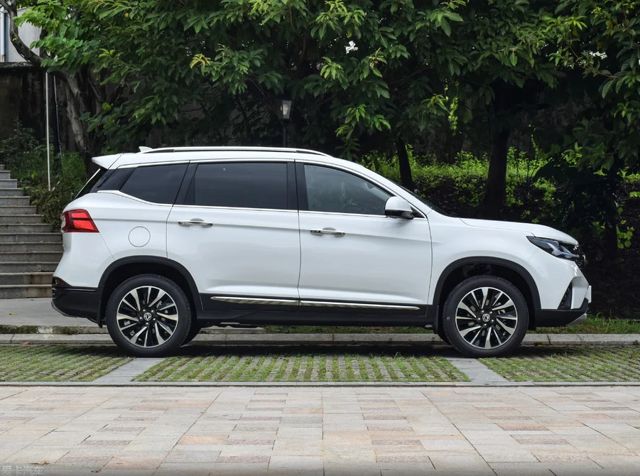 Лидер продаж новый дизайн автомобилей автоматический внедорожник с dongfeng fothing T5 роскошный миниатюрный фургон для экспорта