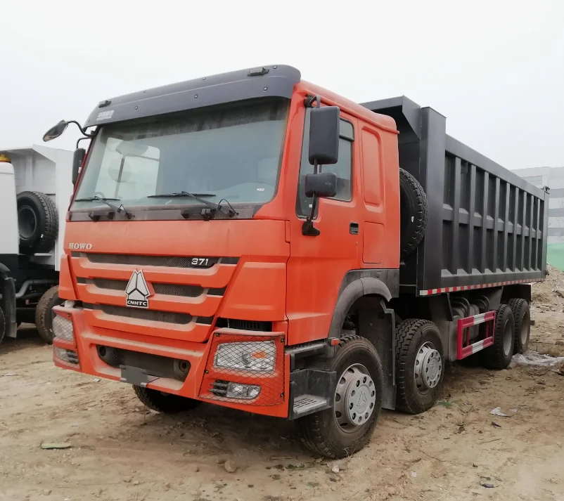 Подержанный самосвал Sinotruk Howo A7 для продажи по цене