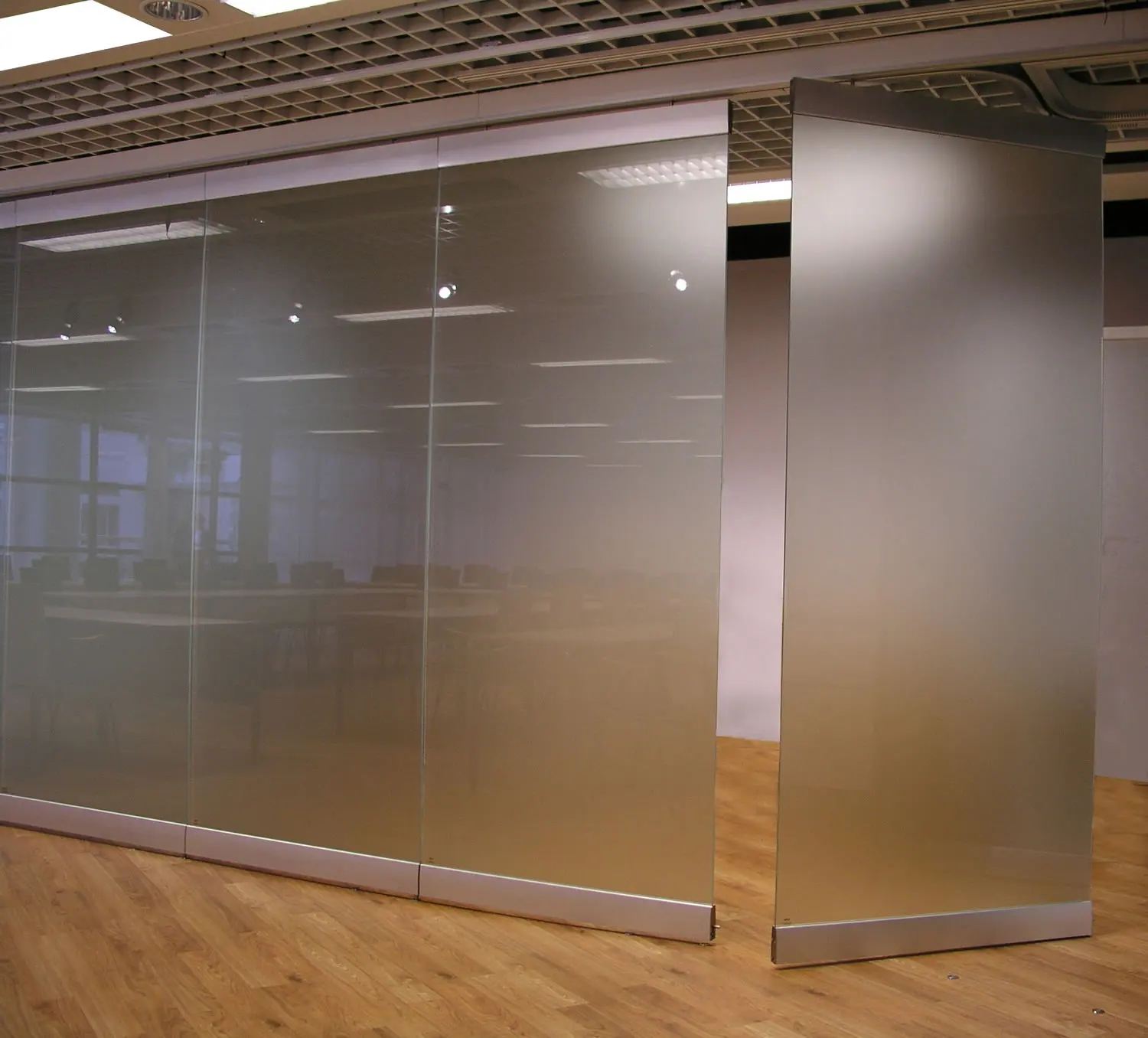 Shopping Centre Electrical Automatic Acoustic Movable Glass Partition Walls with Factory Price