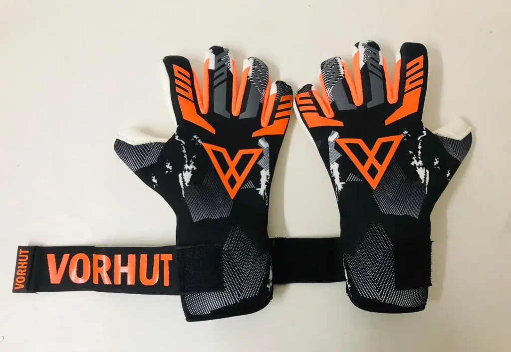 2022 High Quality Custom Professional Protective Football Soccer Goalkeeper Gloves Wholesaler Goalkeeper Gloves.