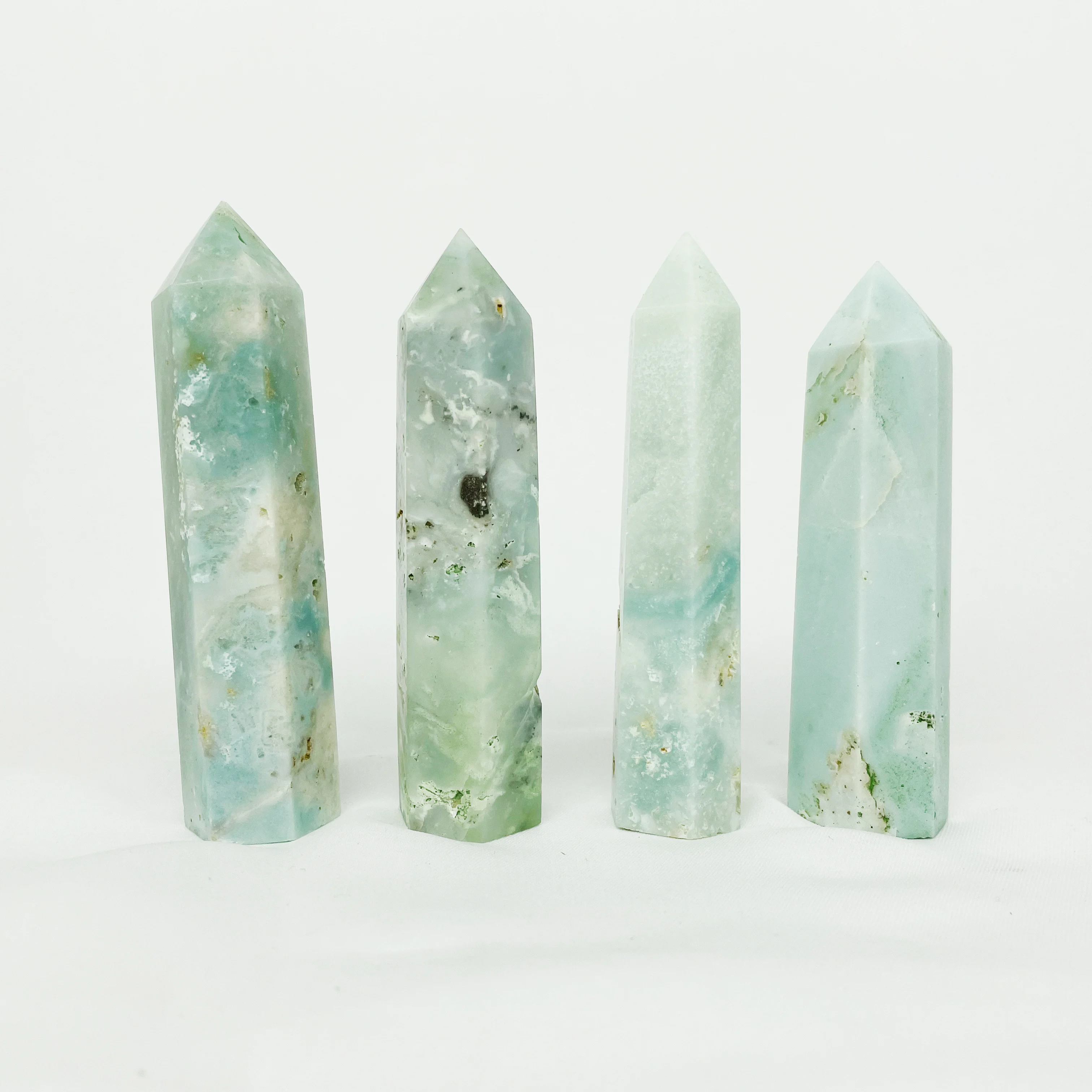 Wholesale Natural Semi-precious Stone Crafts Natural Healing Blue Caribbean Calcite Tower For Home Decor
