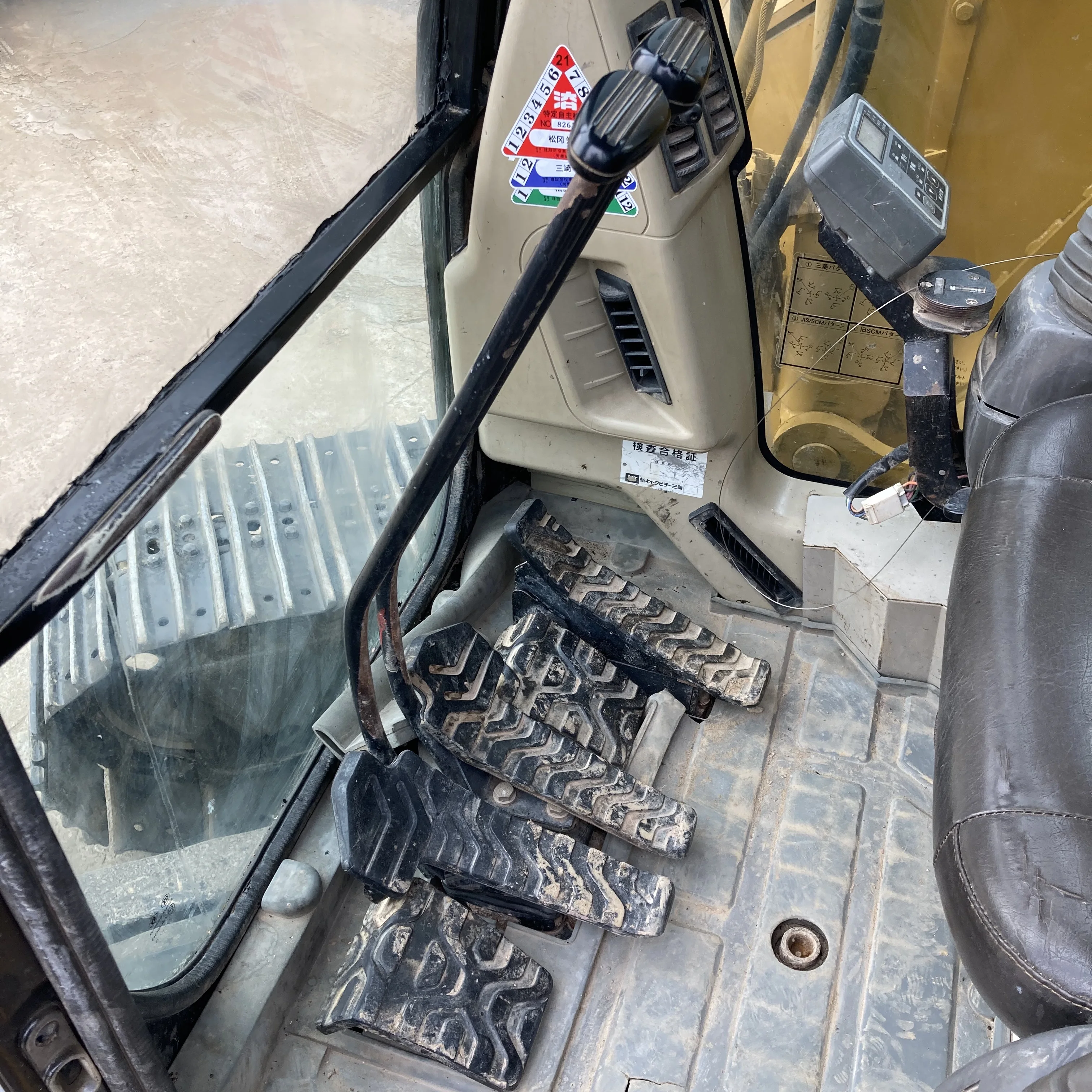  Экскаватор CAT 308C/308B/308D по самой низкой