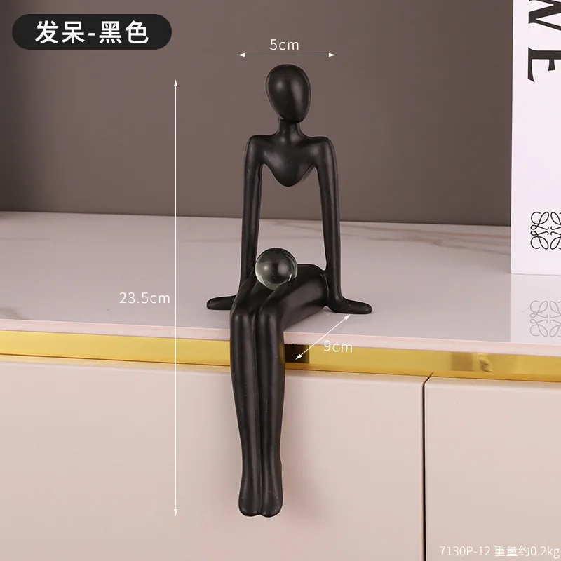 Creative abstract sitting figure decoration Home accessories living room wine cabinet TV cabinet partition model room decoration