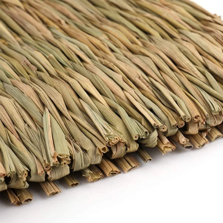 Woven Bed Mat for Rabbits - Grass Mat & Bunny Bedding Nest - Chew Toy Bed for Guinea Pig Chinchilla