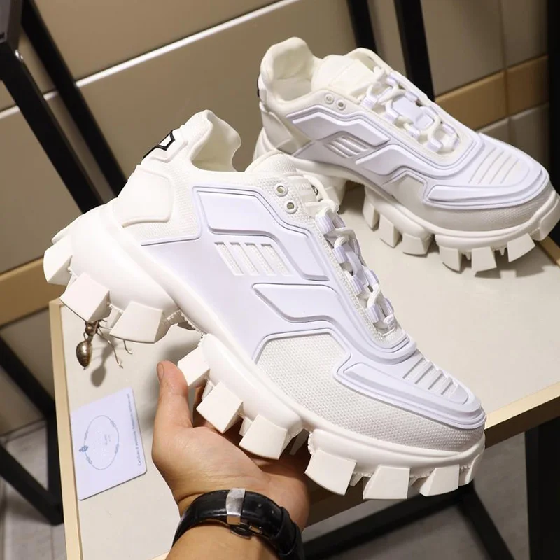 2024 New High Quality Fashion Brands Cloudburst Thunder Black Sneakers Men Light Weight Cushioned Closed Toe Canvas Upper