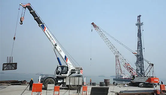 Полноприводный кран лима запасные части 8 5 тонн переносной
