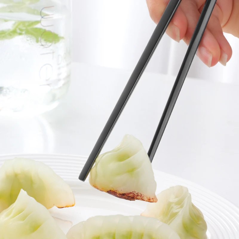 Korean Style Multicolored Stainless Steel Chopsticks Metal Chinese Chops Chinese Restaurant