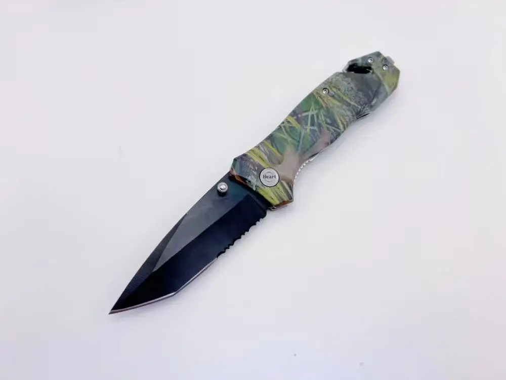 Manufacturer Outdoor Portable folding knife Household tools Stainless steel knife