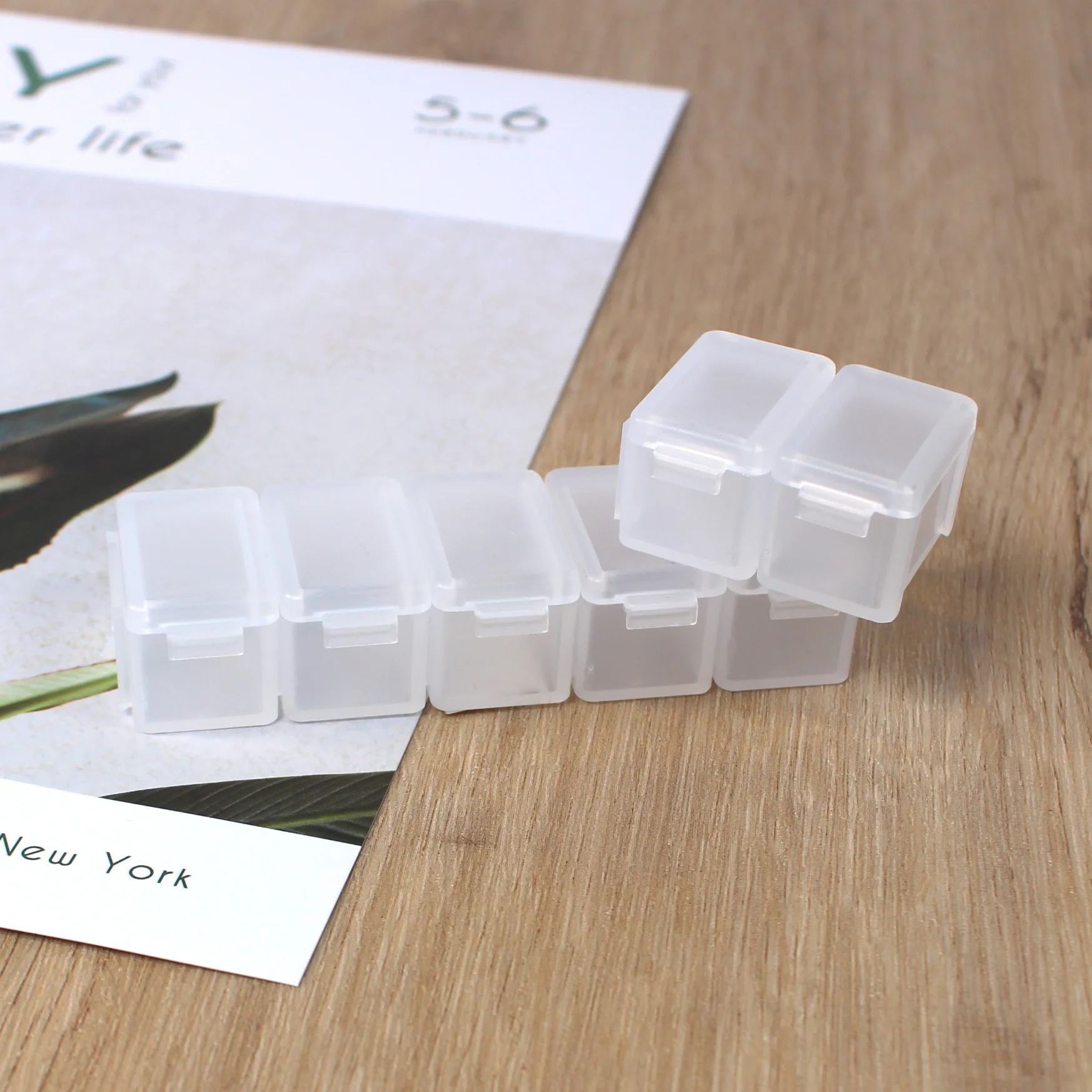 
Factory new product plastic pill box weekly pill organizer travel pill box for storage 