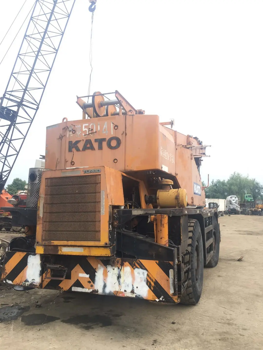 Высокое качество Подержанный автокран Kato KR-300 повышенной проходимости кран с двигателем mitsubishi в