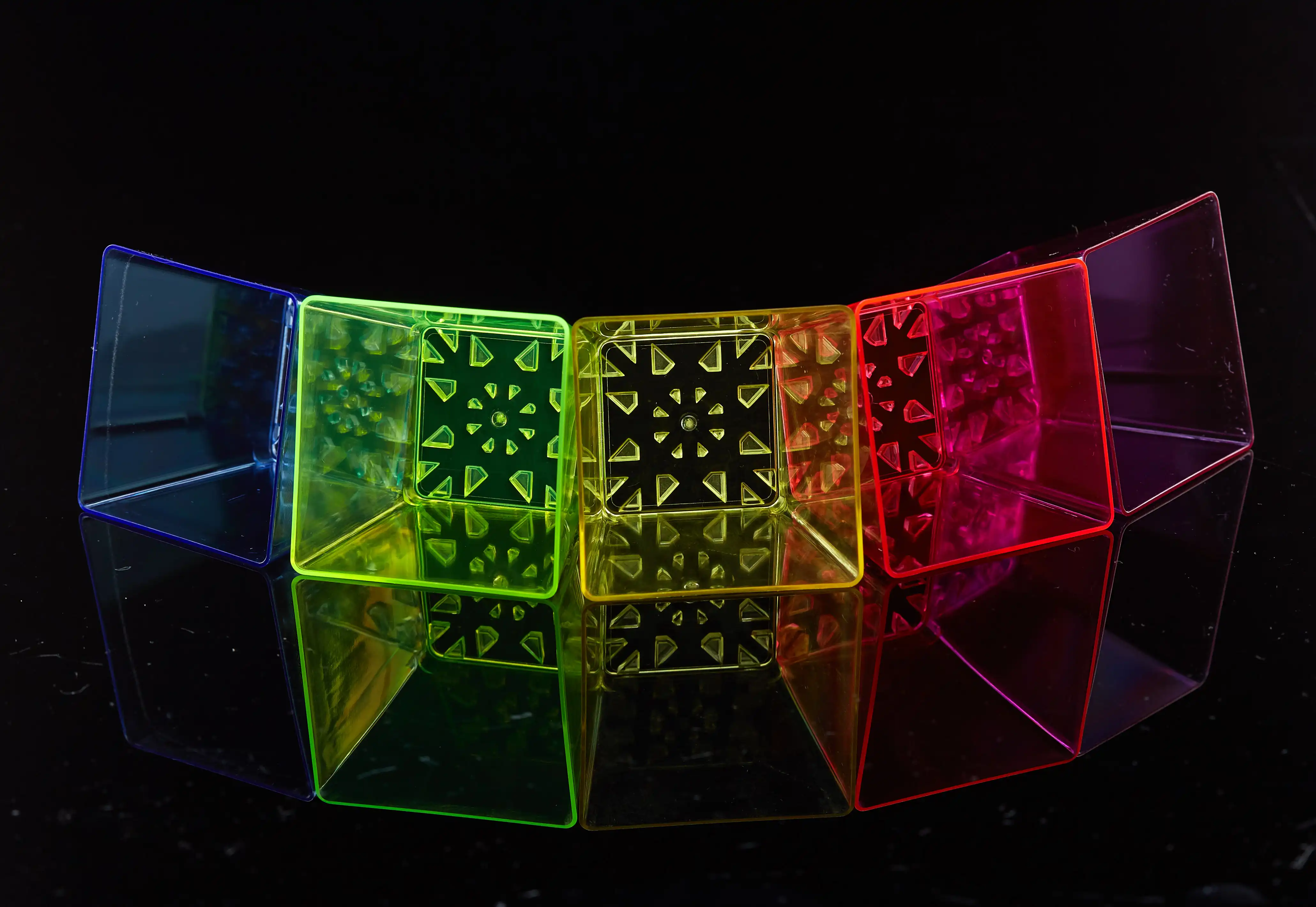 Reusable personalized wholesale ice cool solid colored acrylic person plastic cup plastic drinking glass