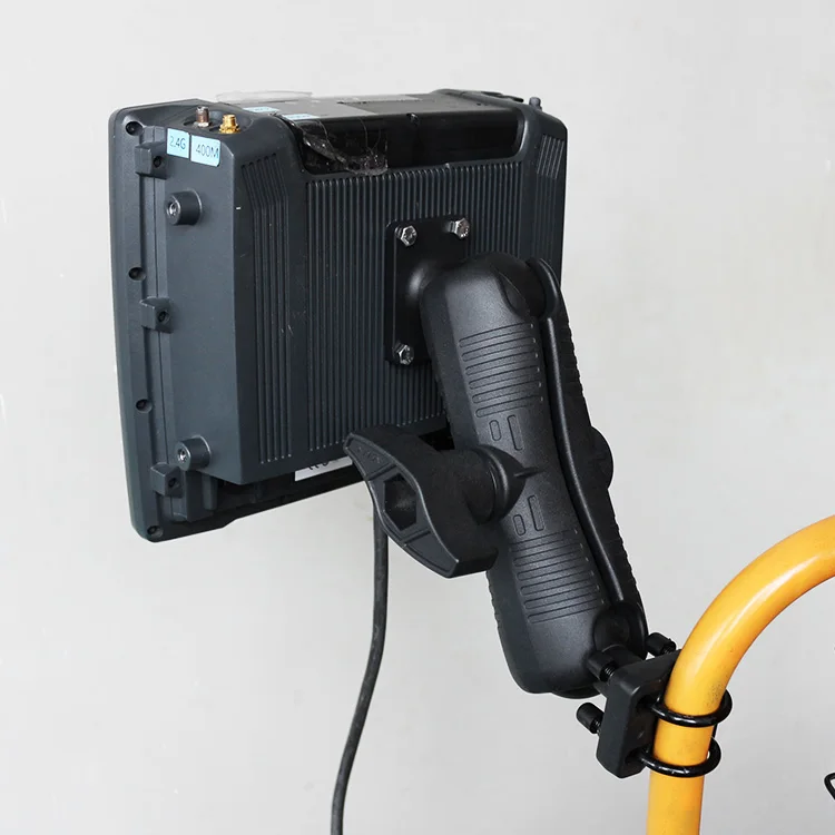 VIN 100x100mm VESA plate with Ball  for connection to a wide variety of devices