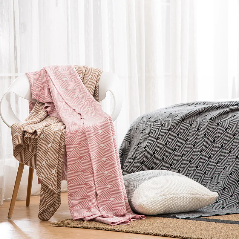 best quality 100% acrylic knitted throw blanket latest design geometric design luxury blanket