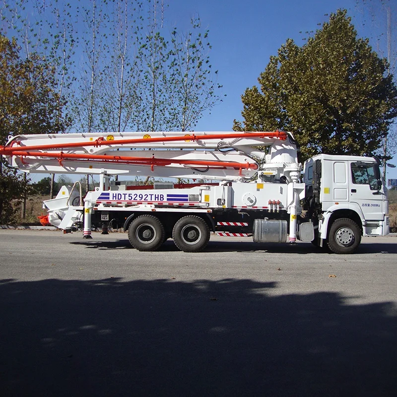 HTO SALE ! 48m Concrete Pump Truck WITH five arms and Closed hydraulic system