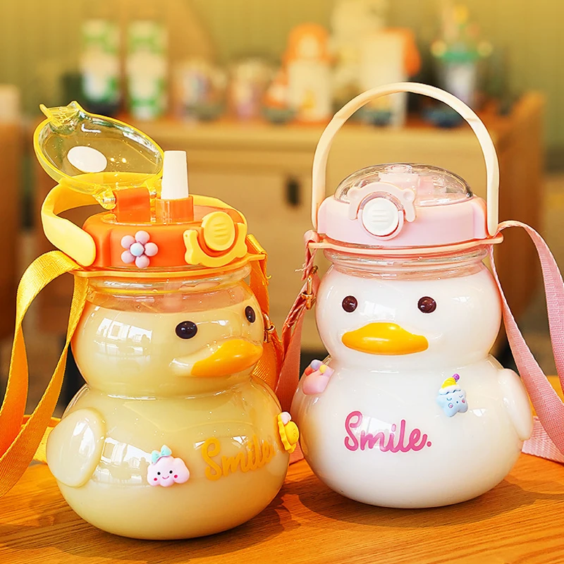1000ml Large Capacity Kids Cute Kawaii Plastic Duck Water Bottle Children Summer Outdoor Portable Sports Drink Bottle With Straw