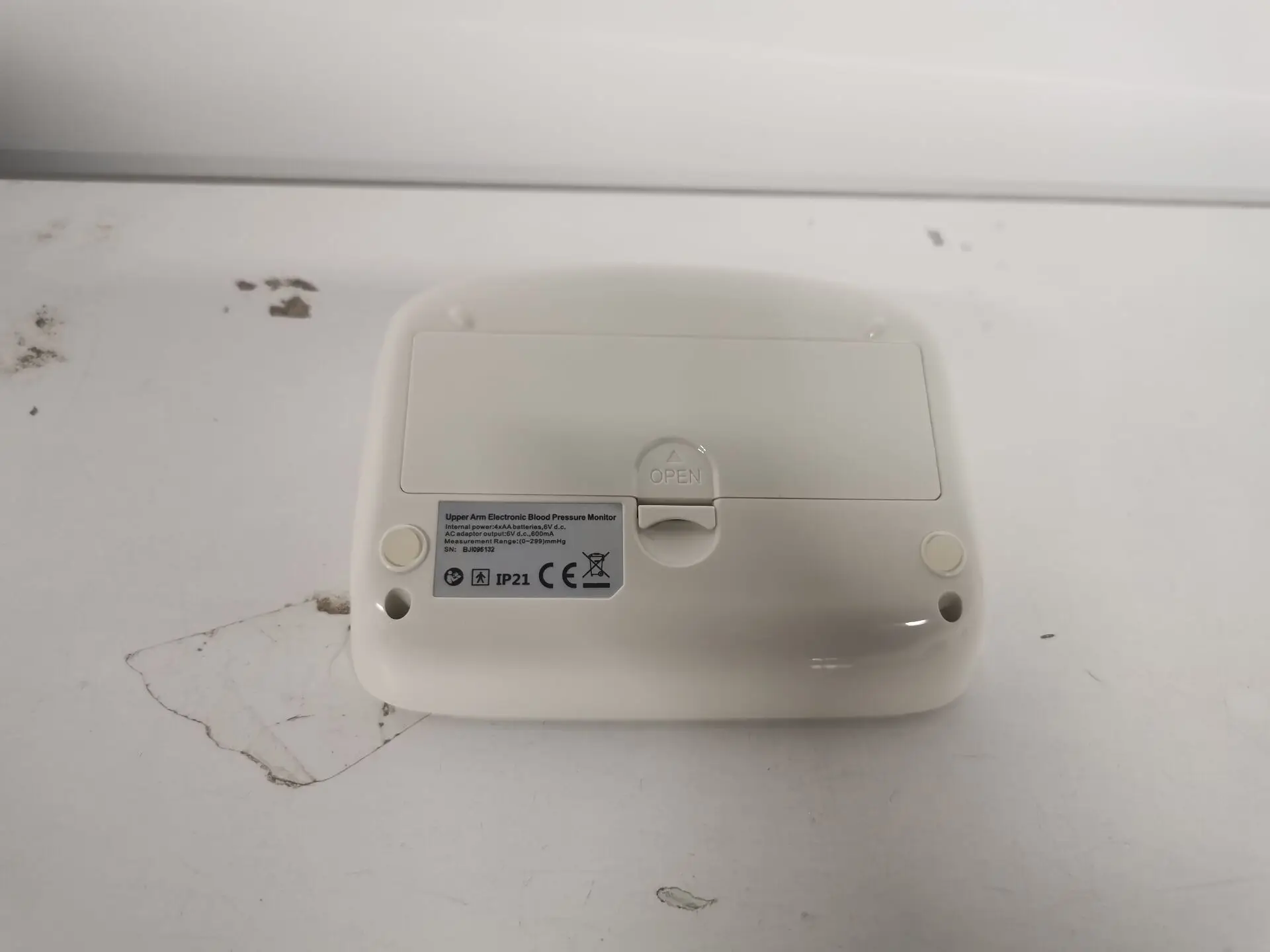 Wholesale 4.0 Medical Arm Type Blood Pressure