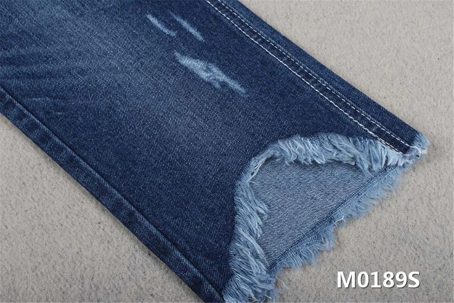 11 oz 100% cotton denim jean fabric roll  with competitive price for wholesale