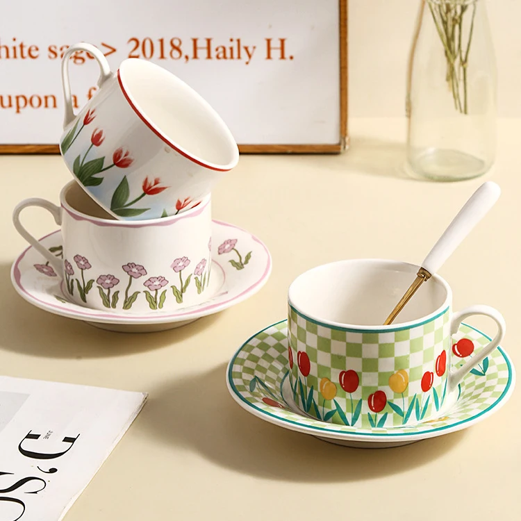 China Wholesale Custom tea small coffee cups set with Round Saucer Pink