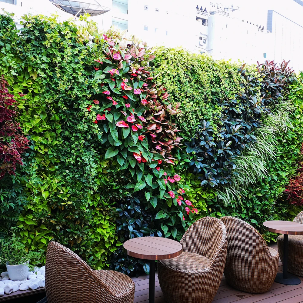 
2021 modern design living green wall for landscaping 