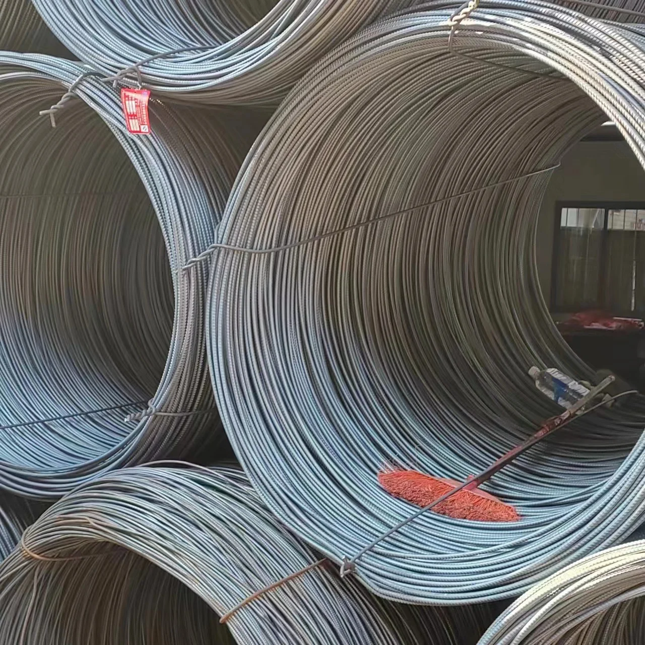 Manufacturer sends high-quality products directly  for construction steel bar Seismic steel bar