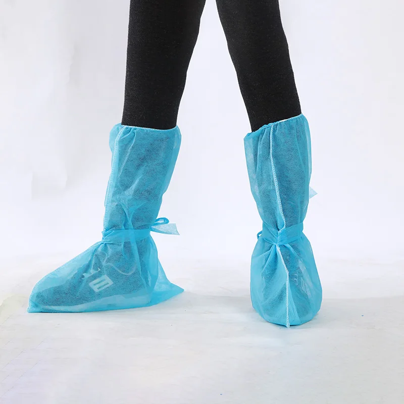 
CPE/PE shoe cover made by machine 