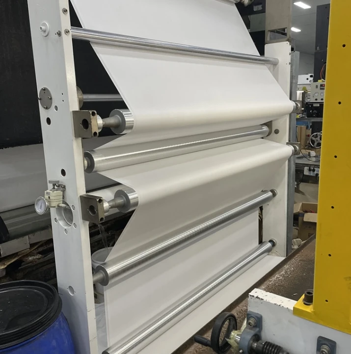 Protective Coveralls Suit Fabric Material PP Sss Non Wovens Laminated Breathable Pe Film