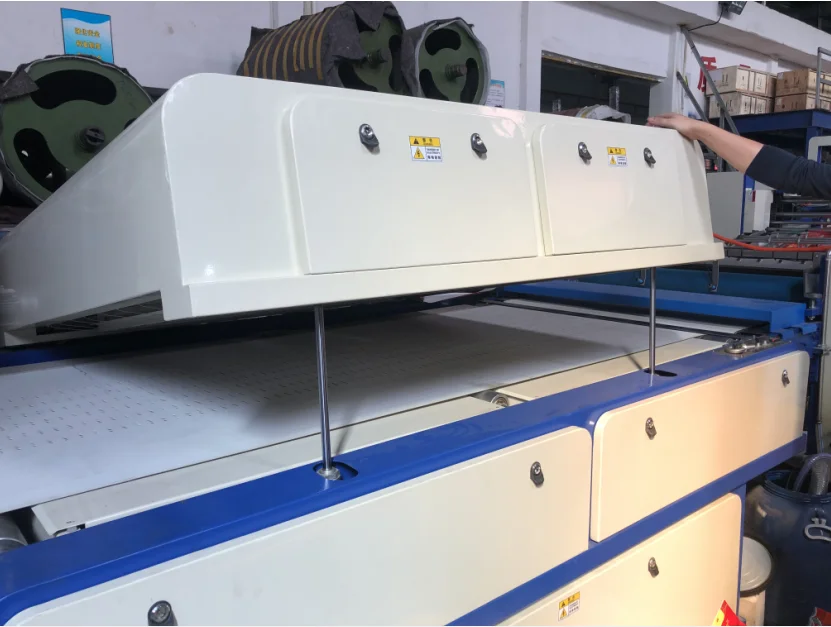 BOPP OPP cardboard paper box disc cutter chain knife film laminator machine (ZFM-1080B)