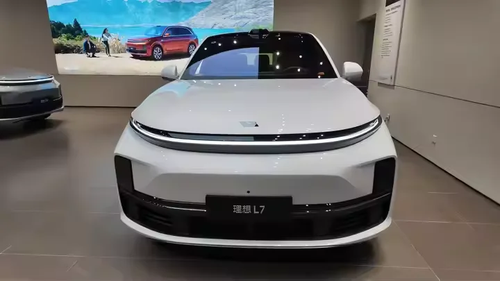 Lixiang L7 Ultra 2024 New Car Hybrid New Energy Vehicles Lixiang L7 Pro Max 4WD Luxury Electric Cars Lixiang L7 Ultra