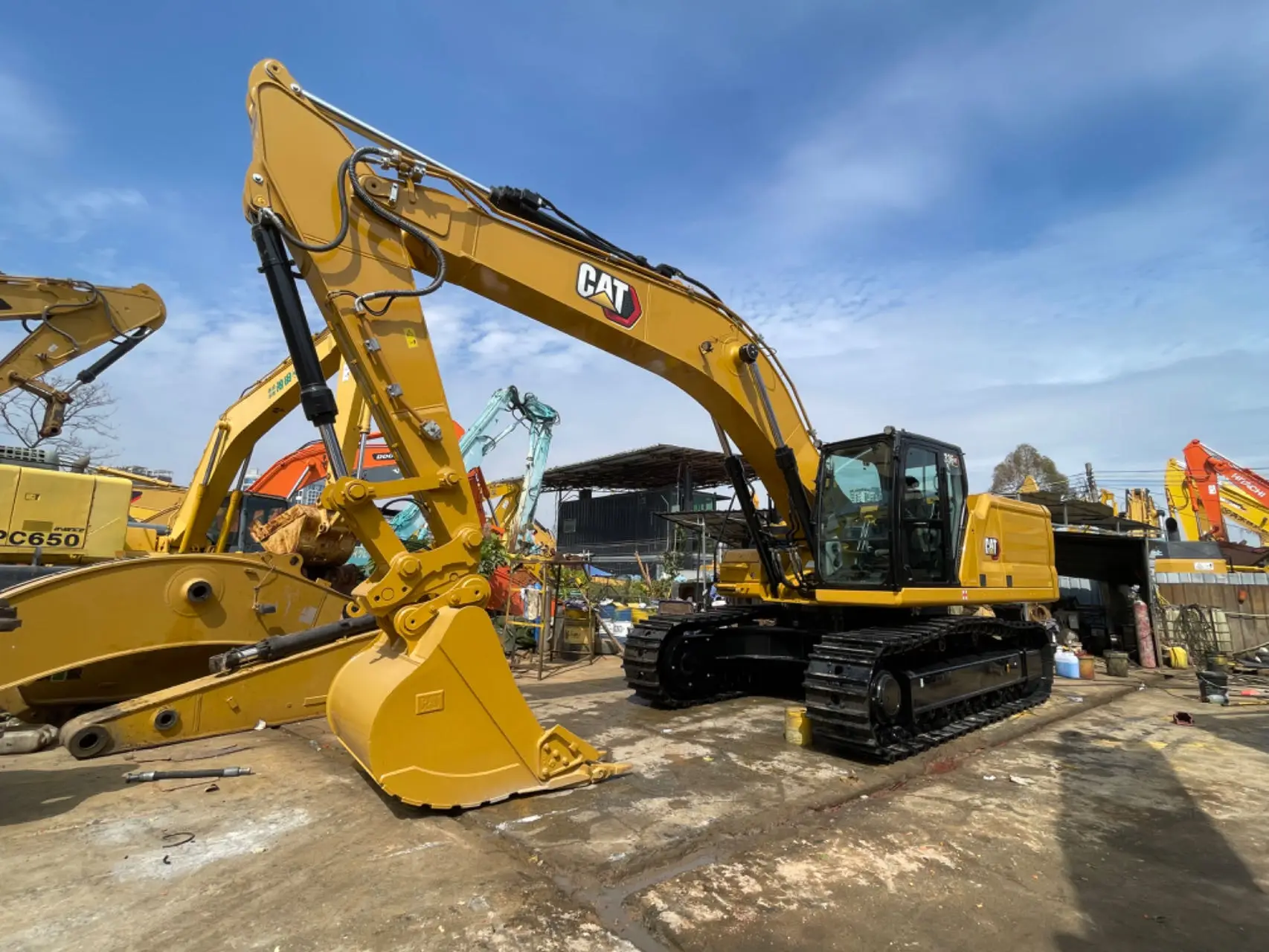 Поставщик Shenzhen оригинальный гидравлический экскаватор CAT320GC подержанный гусеничный CAT 320GC CAT320D Гусеничные экскаваторы