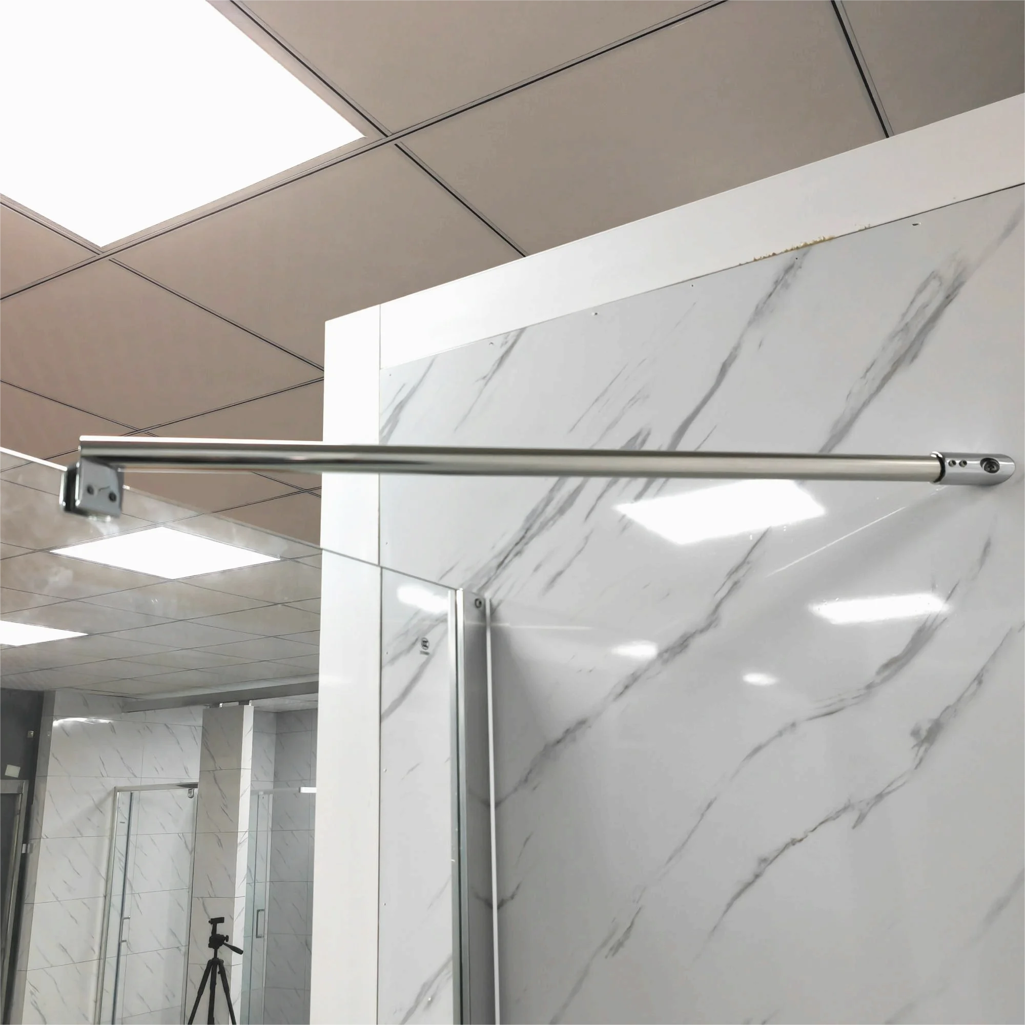 Simple Bathroom Tub Single Shower Room Fixed Panel Frameless Tempered Glass Partition Shower Screen