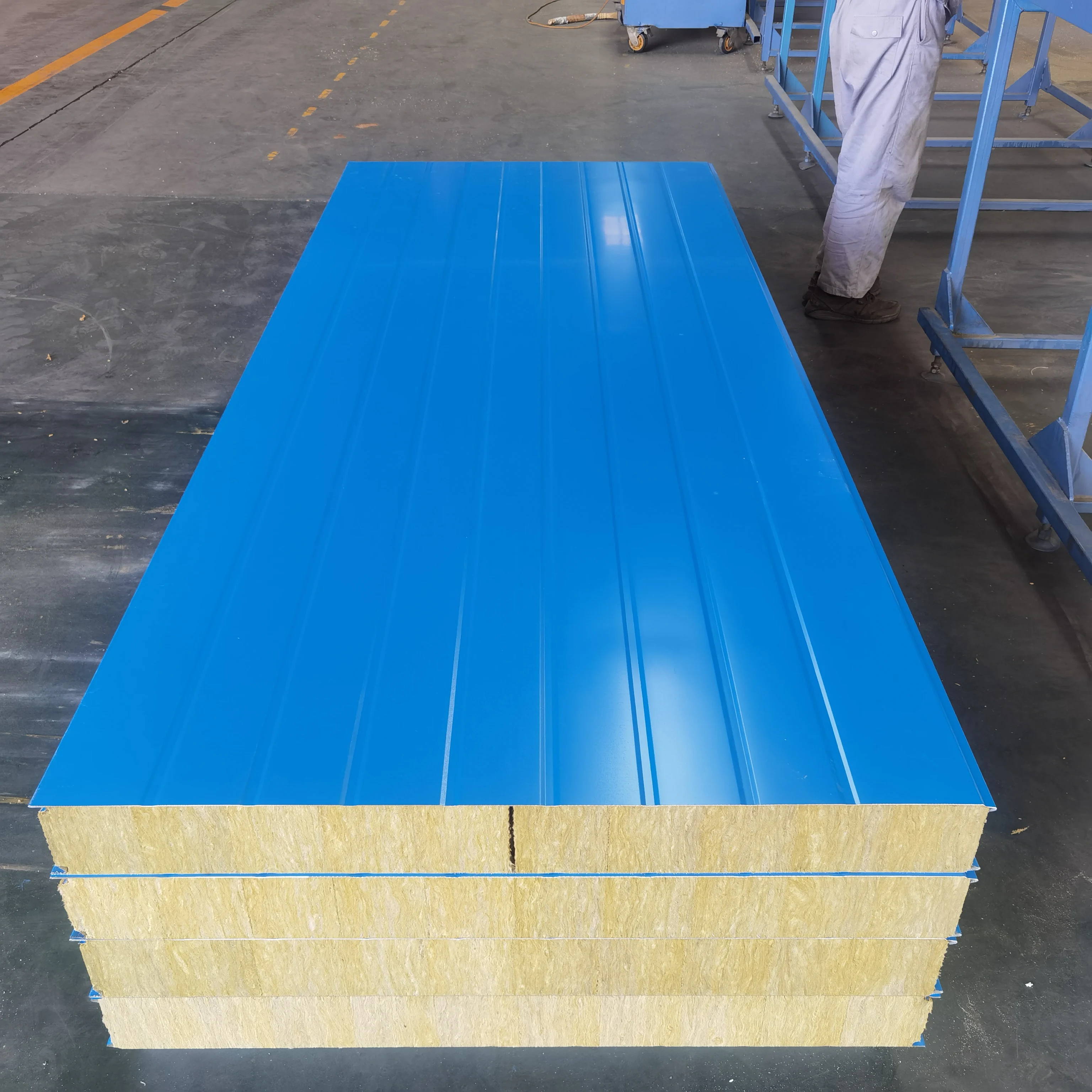 Keep Warm Lightweight Customized Clean Room Sandwich Wall Panel Wholesale in China