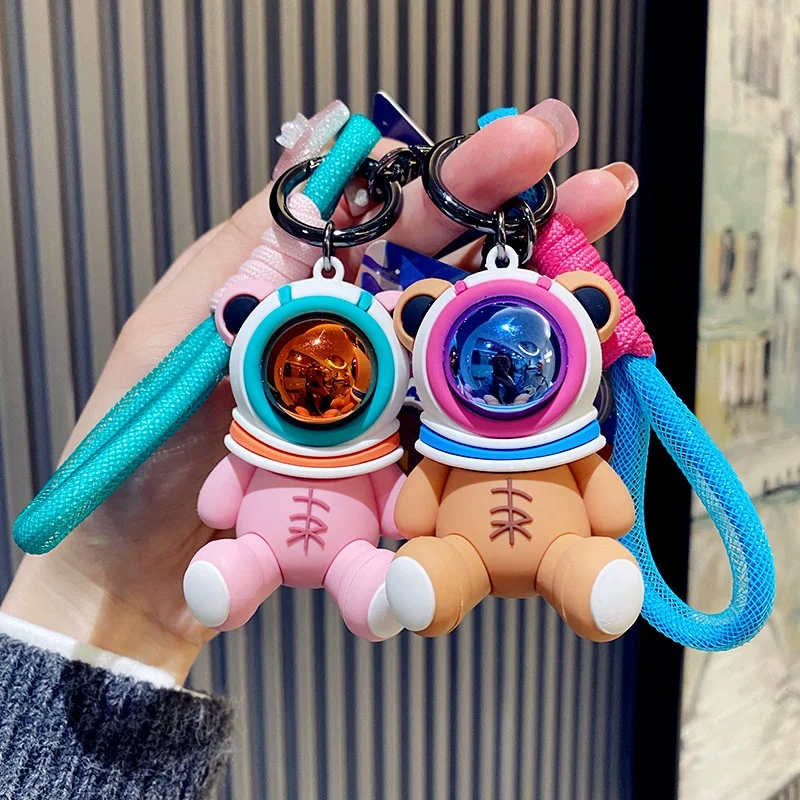 Spaceman keychains kawaii 3d key chain bag charms gifts for astronomy lovers purse pendant