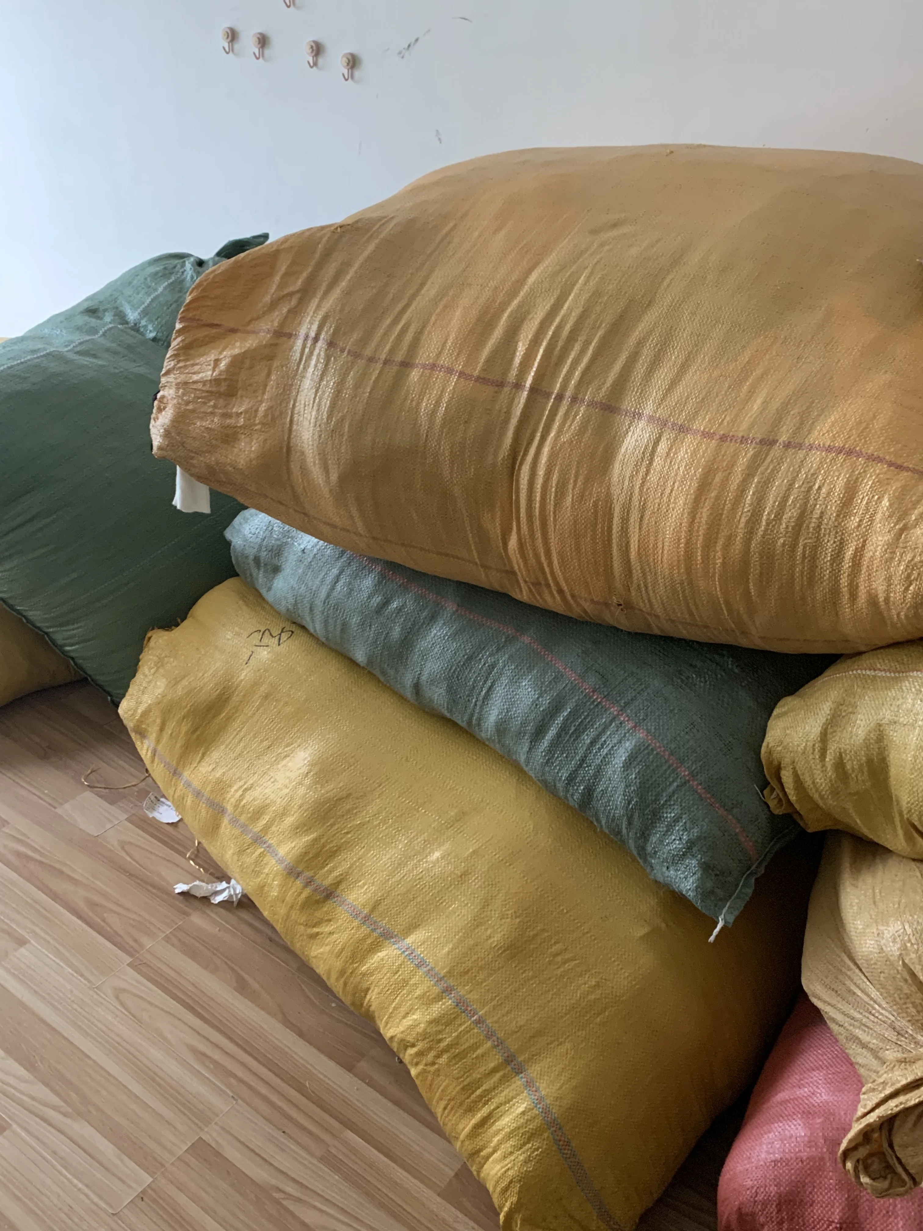 Used Clothing Factory Direct Price Women Summer Dresses Wholesale Summer New French Strap Dress Brand Clothes Multiple Styles